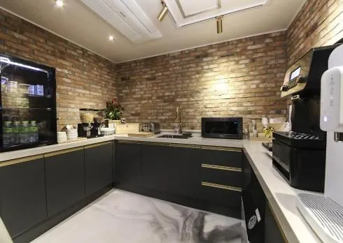 The Stone Bridge Hotel Dongnae Busan 0*,  South Korea