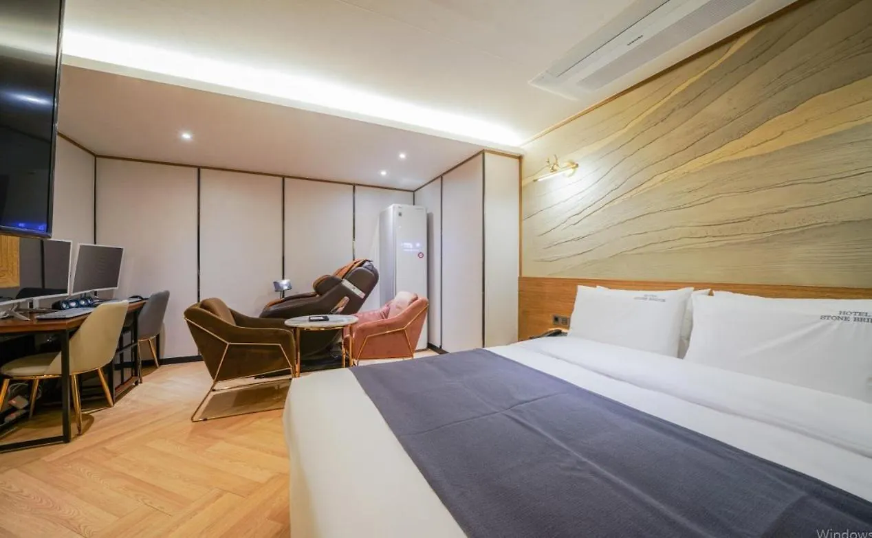 The Stone Bridge Hotel Dongnae contacts