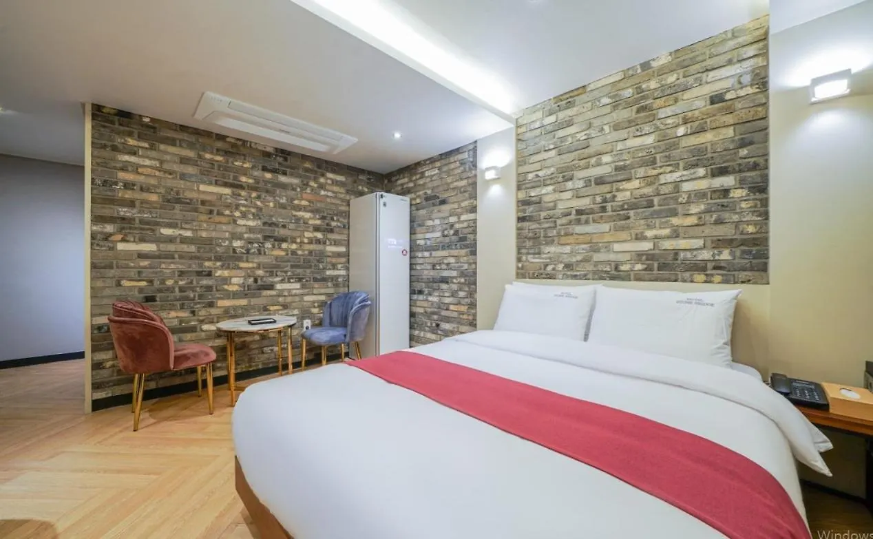 The Stone Bridge Hotel Dongnae Busan